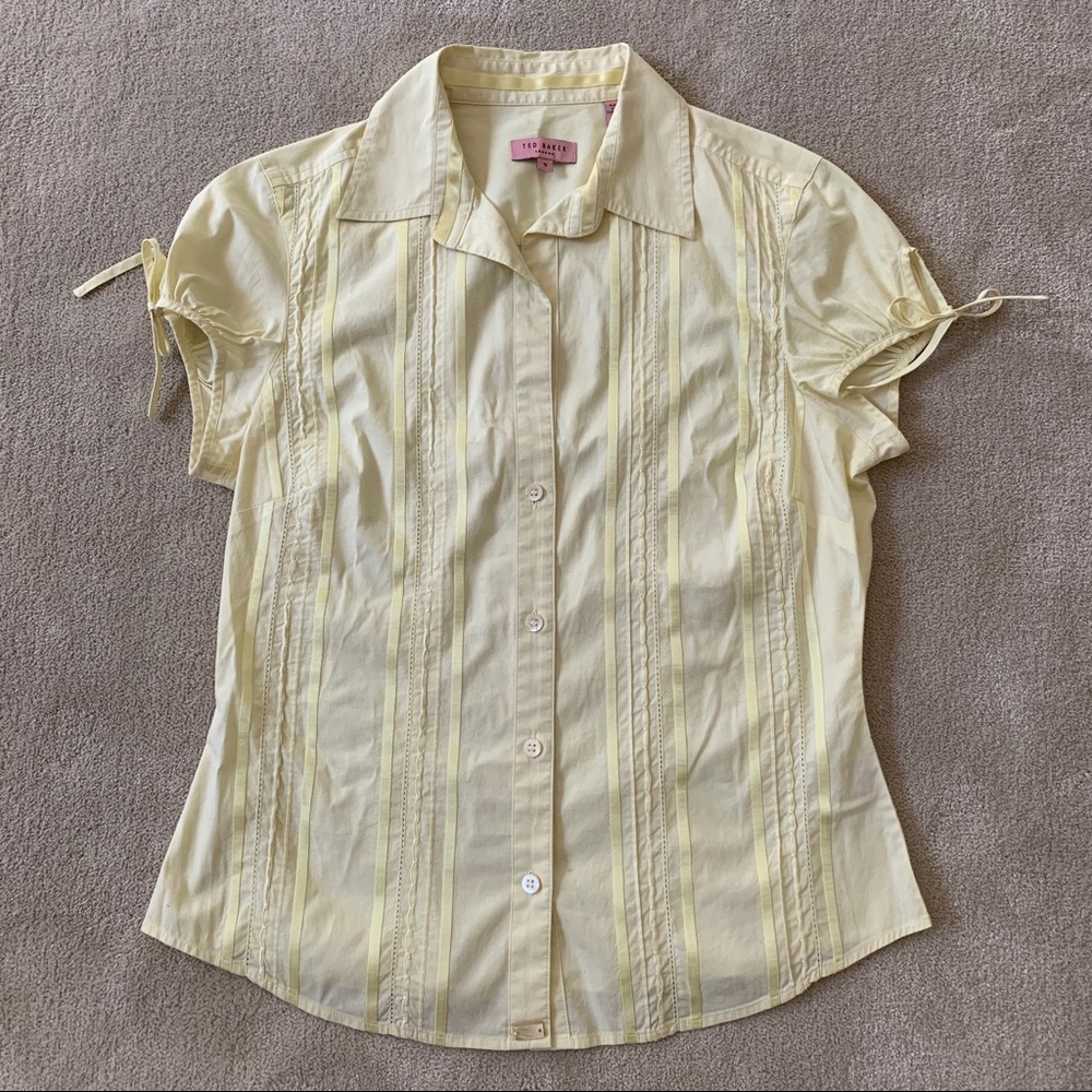 Ted Baker size 3 summery blouse w/ cap sleeves